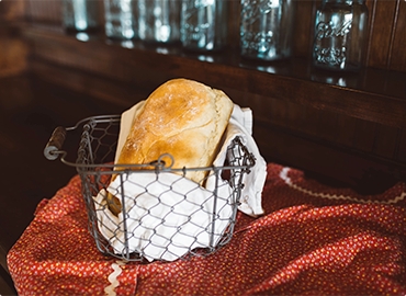 Apple-Pie-Corn-Bread